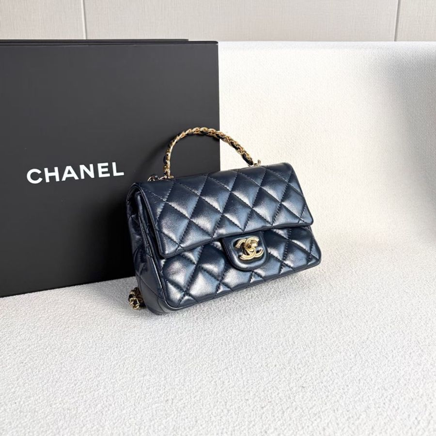 Chanel cf大mini肩背斜背包 芯片款 深藍 金扣 油蠟皮20*13*6 99新配件塵袋購證-5