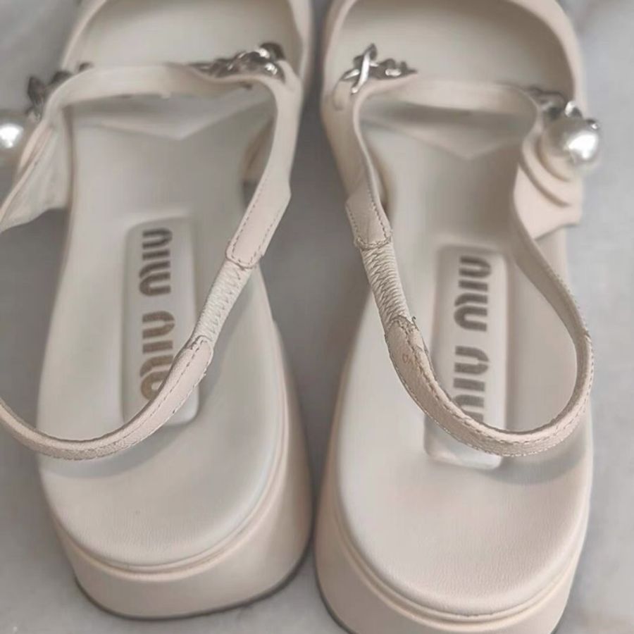 【95新 ✨ 全網最甜價!】Miu Miu 瑪莉珍 4cm 不累腳好走路有氣質 37碼(下單前先詢問庫存❗️)-5