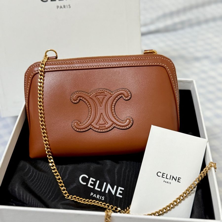 賣場最低價|全新|CELINE 皮革貝殼包(小牛皮)-5