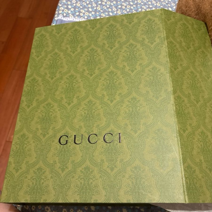 Gucci斜背包-4