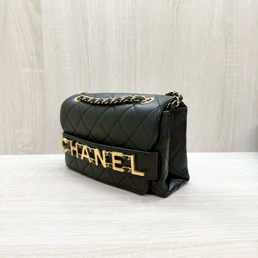 CHANEL黑色牛皮字母LOGO金釦側背包/AS1490-5