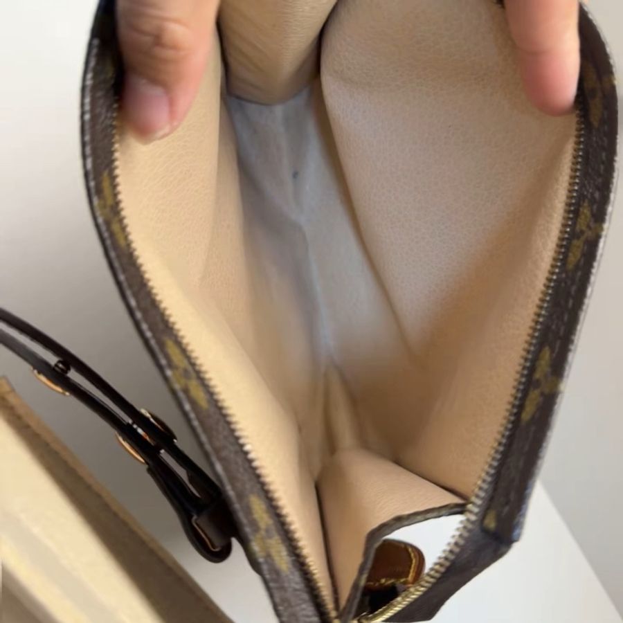 【大爆款❗️經典款式✨全網最低價】LV 19cm 洗漱包|單肩包~斜背包-8