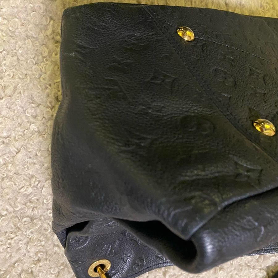特價限時 ❤️lv artsy mm 黑 真皮壓紋 經典 雋永 容量大 經典 帥氣 壓紋 皮革 經典 全黑 皮革 肩背包 手提包 近全新-9
