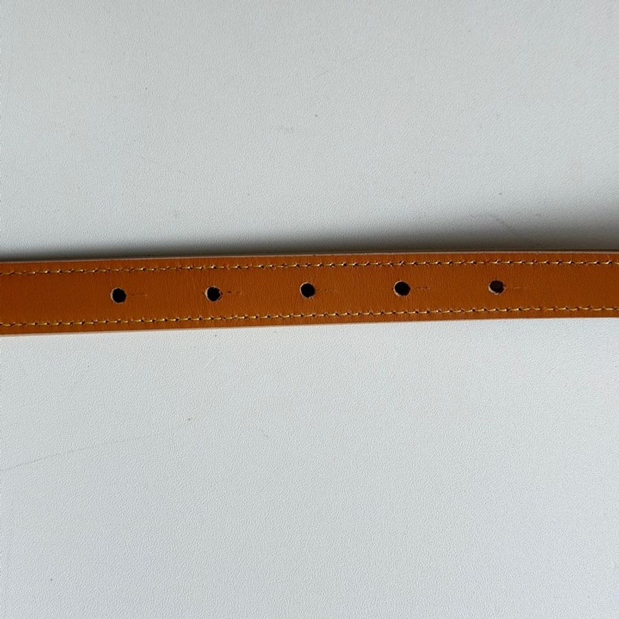 914intheair精品代購『全新閒置』Loewe 經典品牌logo奶茶色小牛皮腰帶/皮帶 85-23