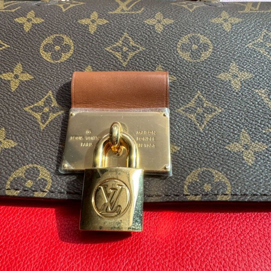 💝外出超方便 LV 紅拼經典老花金色鎖頭手提斜背包-2