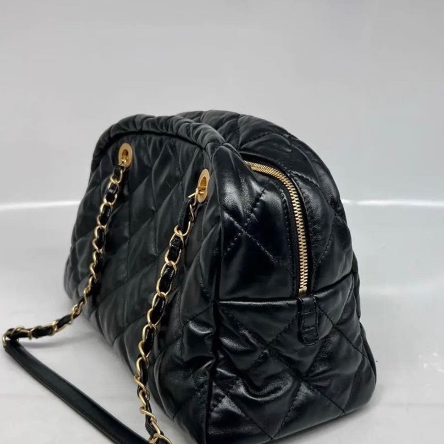 Chanel 保齡球芯片款 牛皮 黑色21*33*14.5 全新配件塵袋-5