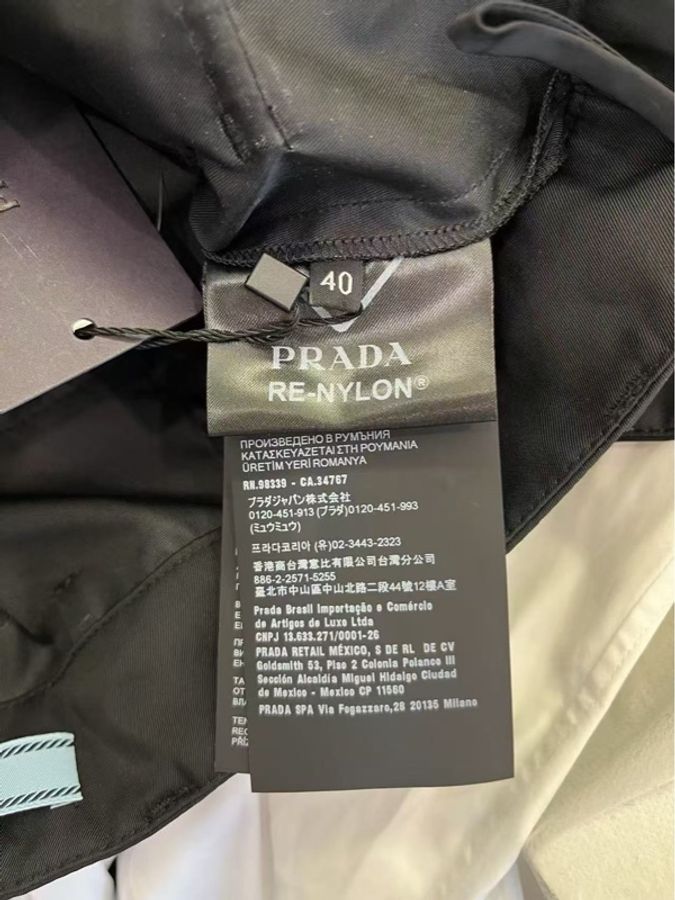 Prada 女款 短褲 #40(170/66A)-4