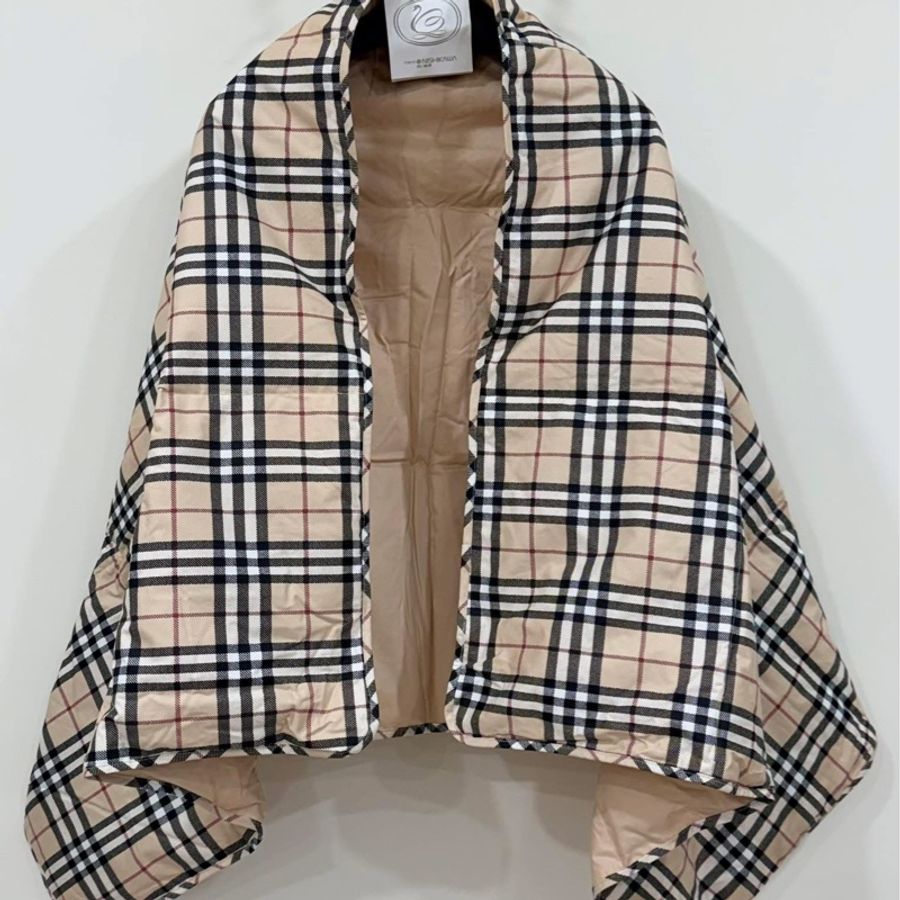 BURBERRY 倫敦 經典格紋羽絨膝上毯(四用)附禮盒和緞帶,送禮自用兩相宜-6