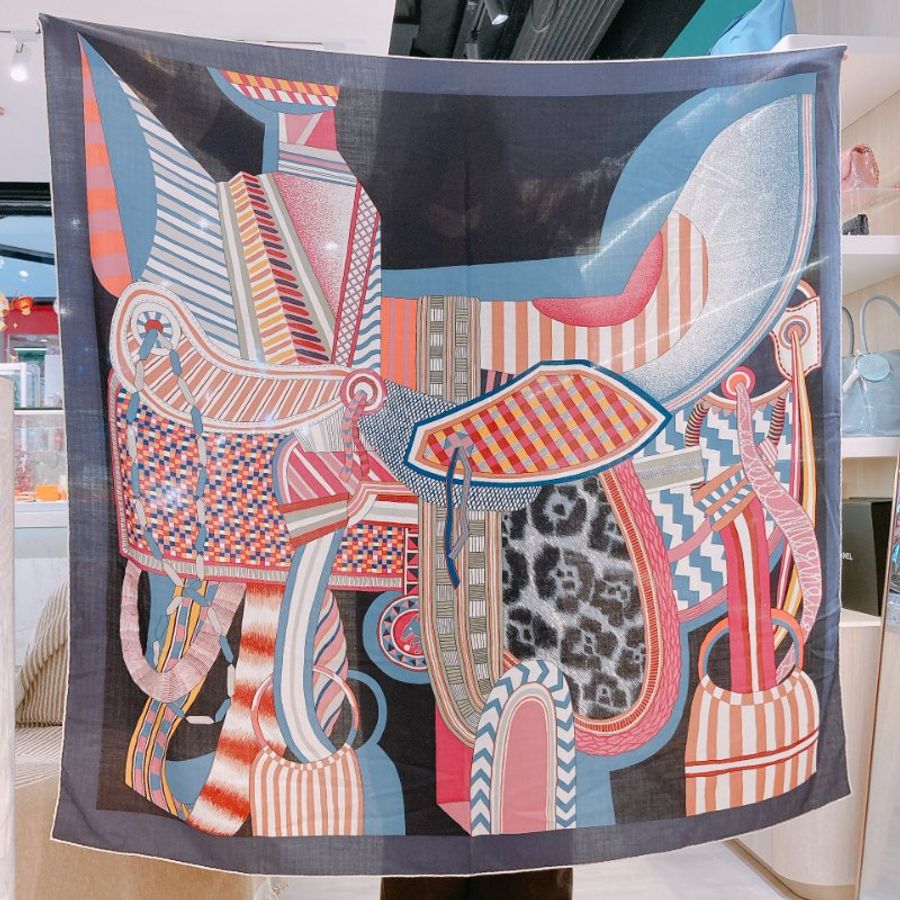 MS0579 Hermes愛馬仕 大方巾 La Selle Imaginaire Shawl Scarf 140 X 140 cm-1