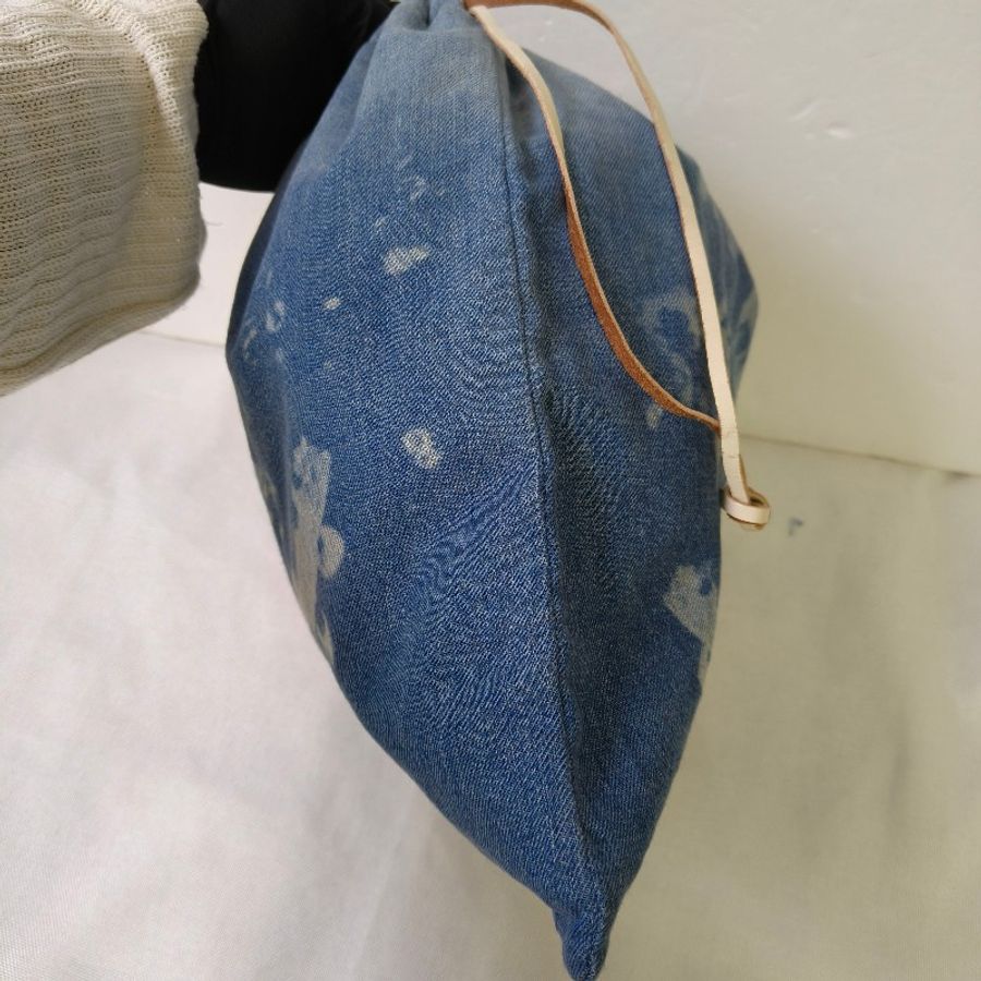 【8成新】㊣✨ LOEWE ✨羅威(附防塵袋)牛仔 藍色金魚 印花 束口包 手提包 肩背包/二手包/二手精品🌳二手樹屋🌳-5