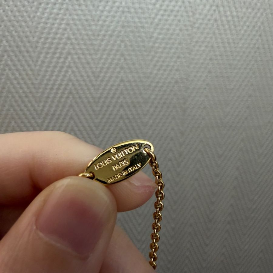LV 金色圓圈LV Logo Exlipse項鍊M00762-5