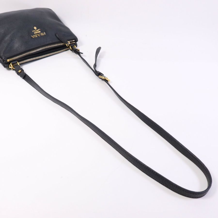 PRADA 牛皮皮革Shoulder Bag金扣肩背袋-10