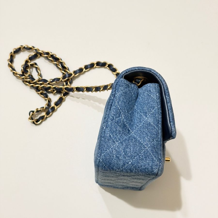 914intheair精品代購『限量品閒置』Chanel 香奈兒 mini coco 20口蓋包 漸層牛仔 大mini CF 20cm classic flag牛仔包-7