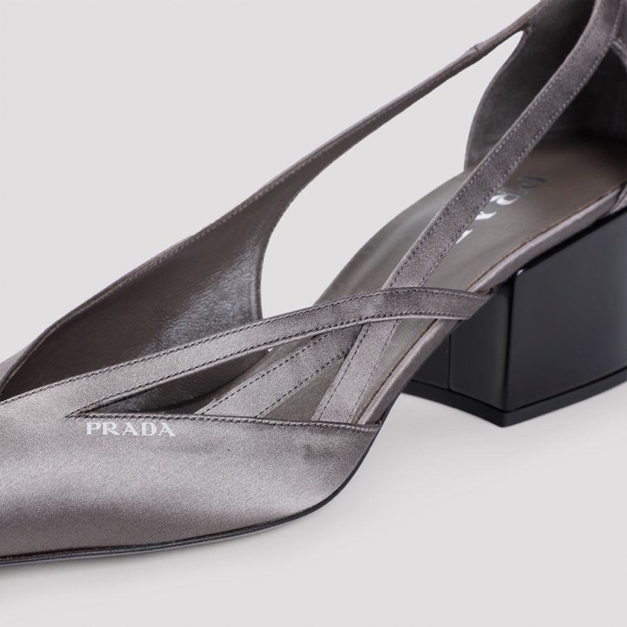 Prada 女士 徽標高跟鞋36 36.5 37 37.5 38 38.5 39碼跟高: 5.5cm-4