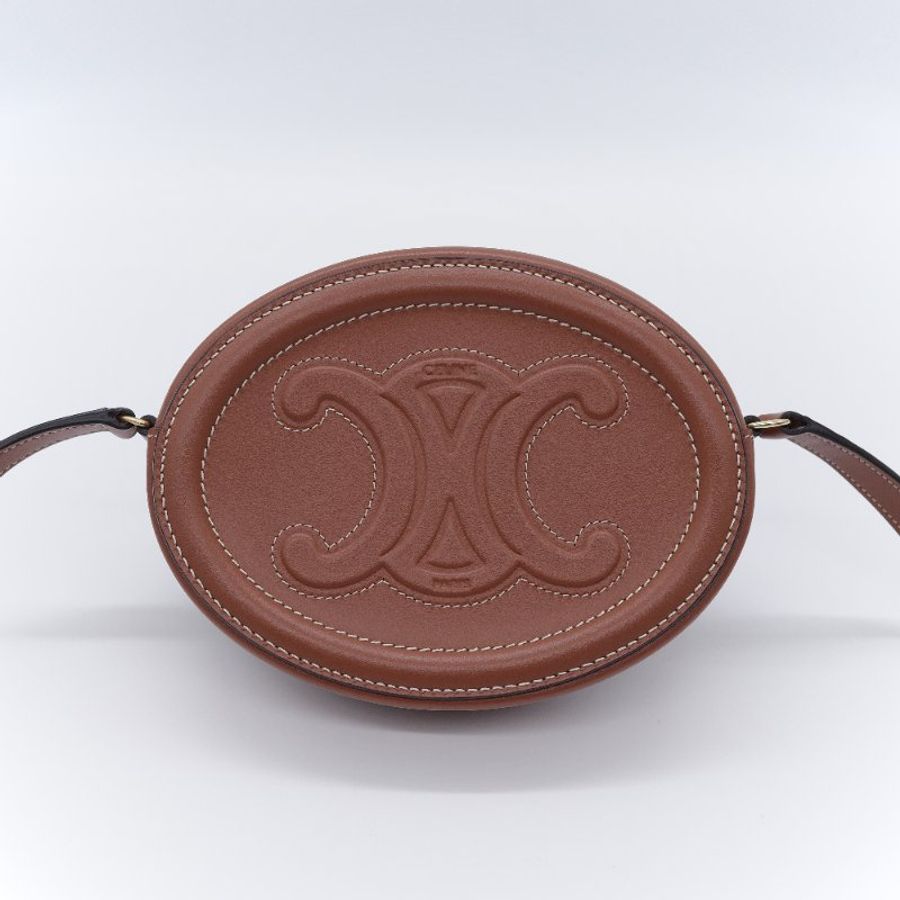 Celine 思琳 Cuir Triomphe Oval Bag 焦糖棕色 平滑小牛皮 肩背包 橢圓包-1
