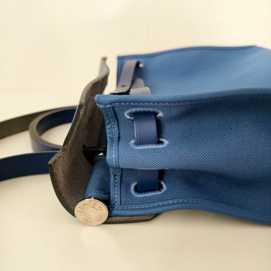 愛馬仕/Hermes herbag 31藍色 C刻 尺寸:31*25*10cm 年份:2018年 98新-14