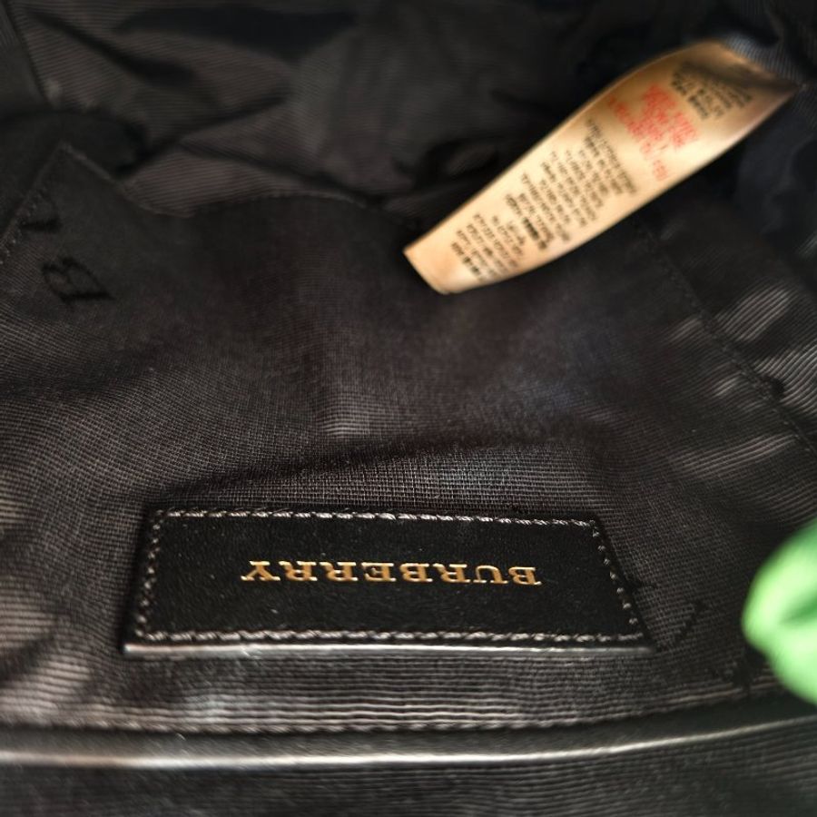 博柏利/Burberry 綠色尼龍雙肩背包 金色五金 尺寸:16*26*11cm 98新-9