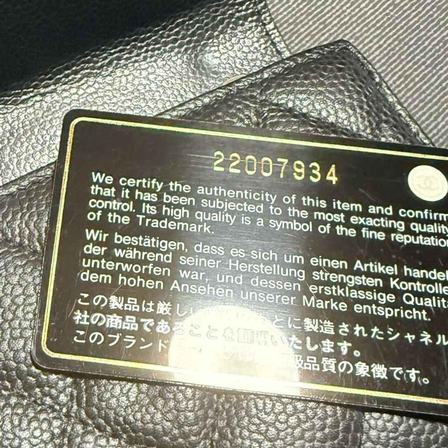 CHANEL經典雙 C LOGO 黑色荔枝牛皮金釦翻蓋長夾 發財包-23