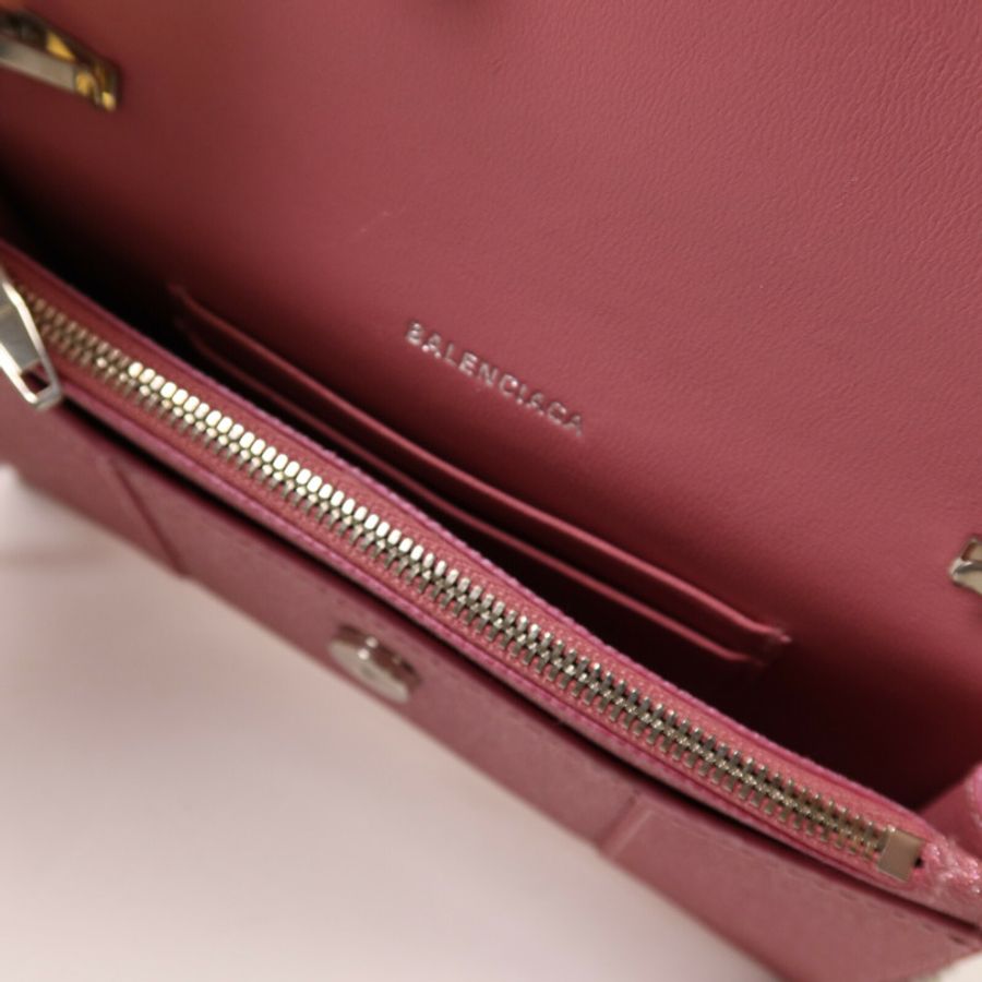 BALENCIAGA 牛皮皮革Hourless Mini Wallet Glitter銀扣鏈帶肩背袋-4