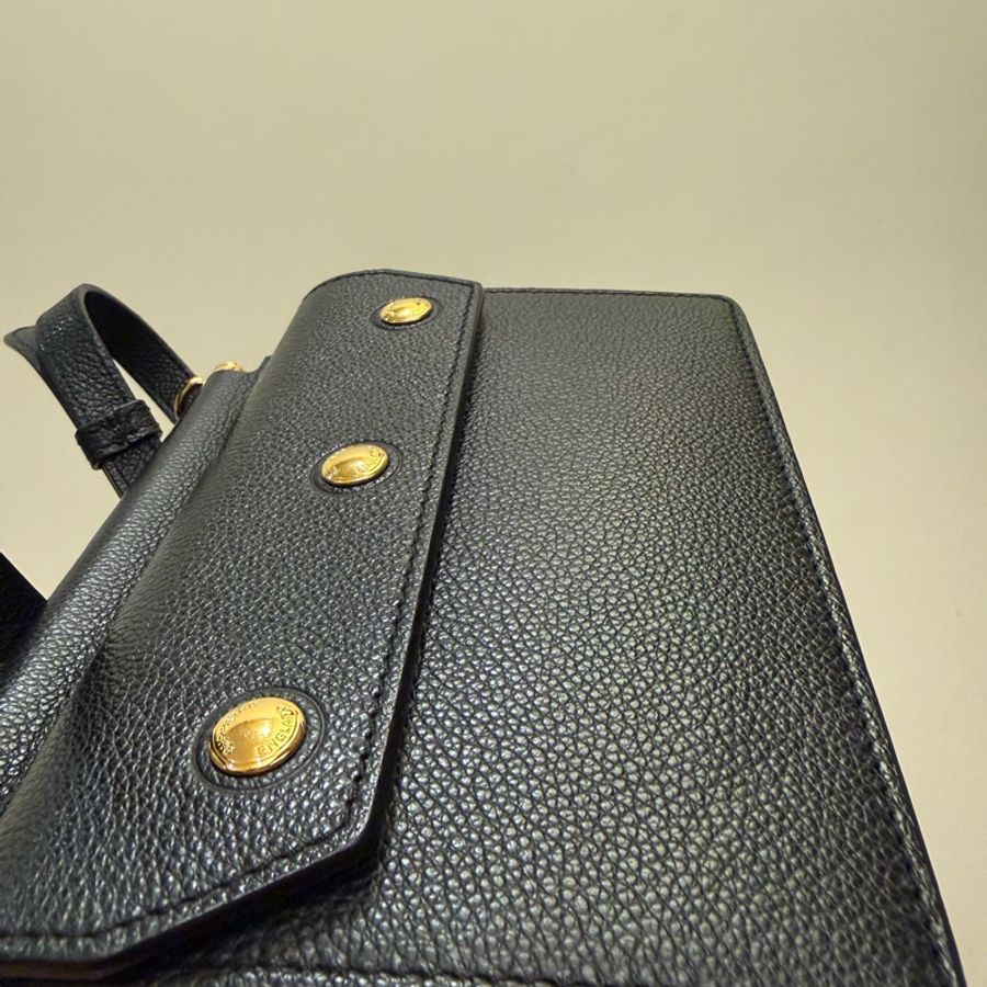 BURBERRY Title系列 牛皮製 雙面郵差斜挎包/單肩包-9