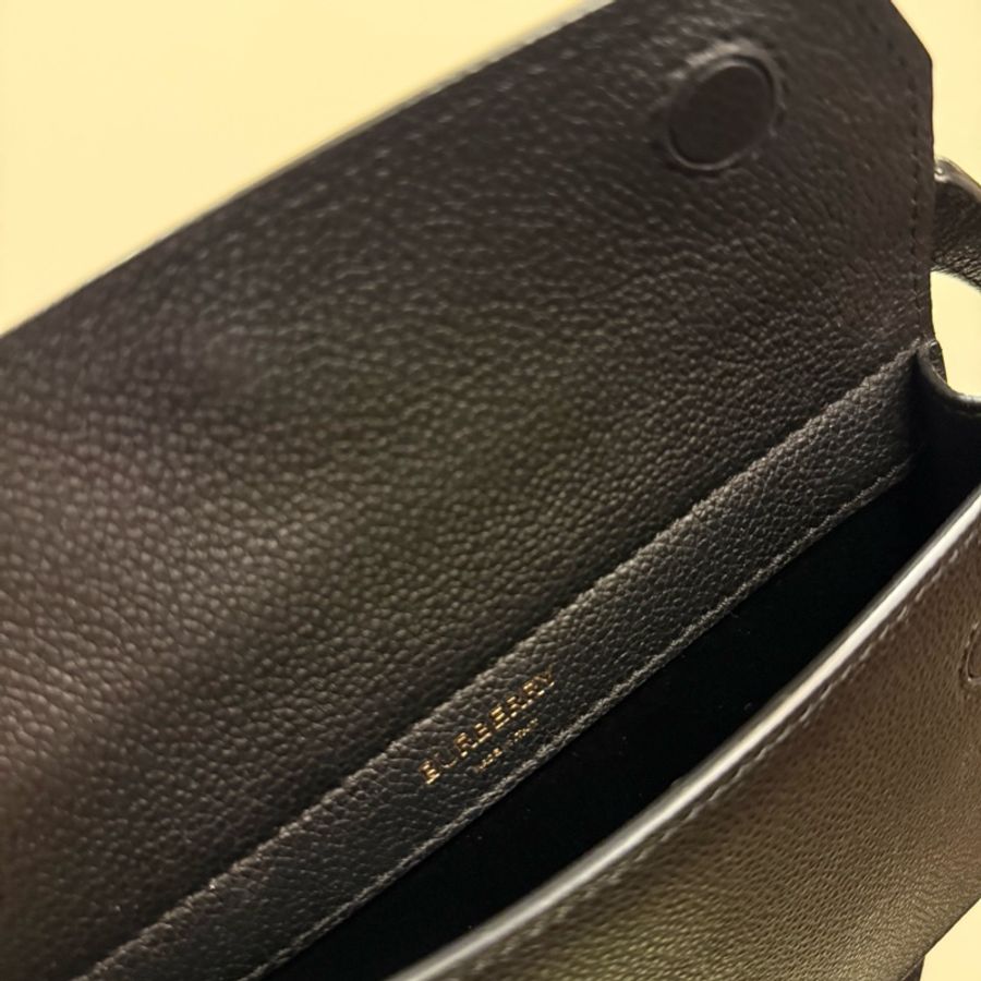 BURBERRY Title系列 牛皮製 雙面郵差斜挎包/單肩包-16
