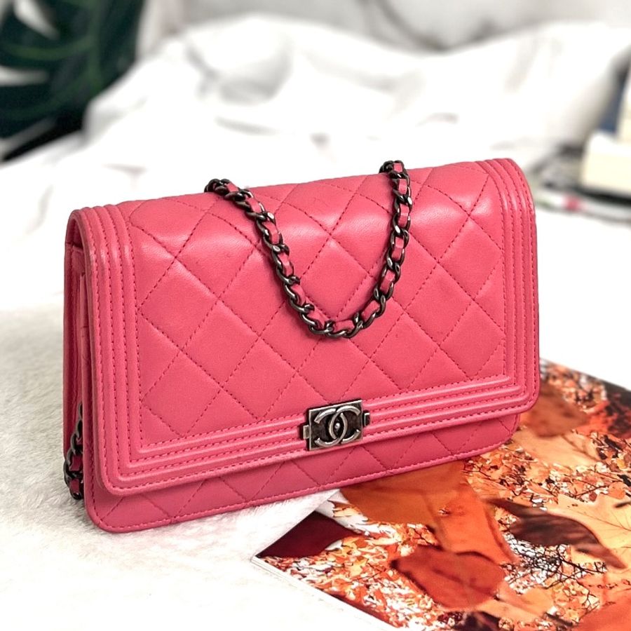 Chanel WOC 絎縫皮斜背包肩背包 19開-0