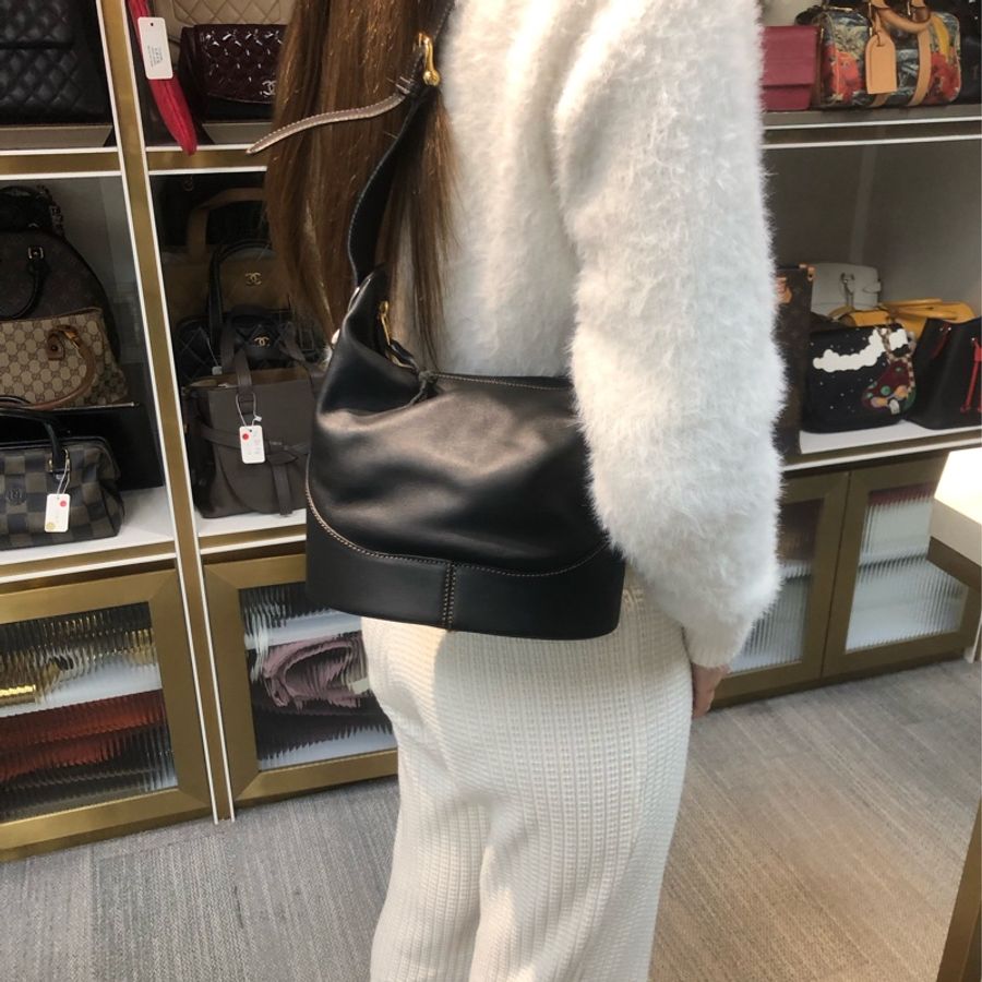Loewe 黑色小拳師 Hobo 單肩袋 XC293-6