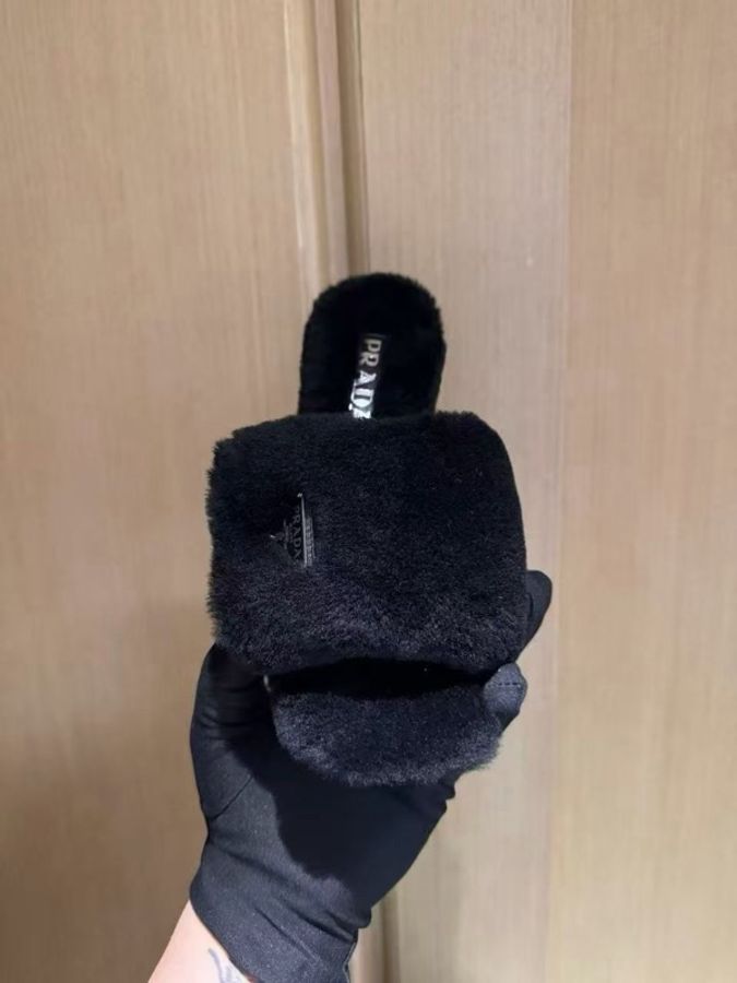 Prada 黑色羊毛三角標小貓跟拖鞋 37 37.5-2