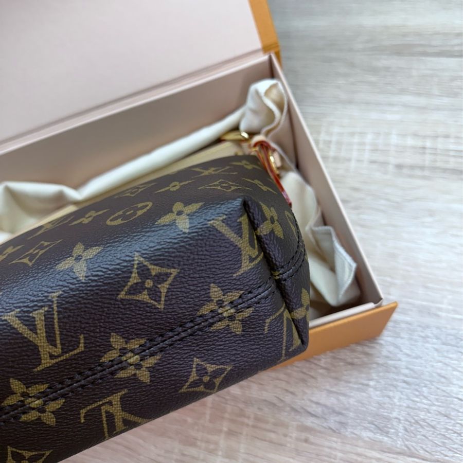 LV M27509 Pochette Hills 便當飯盒包手提包-9