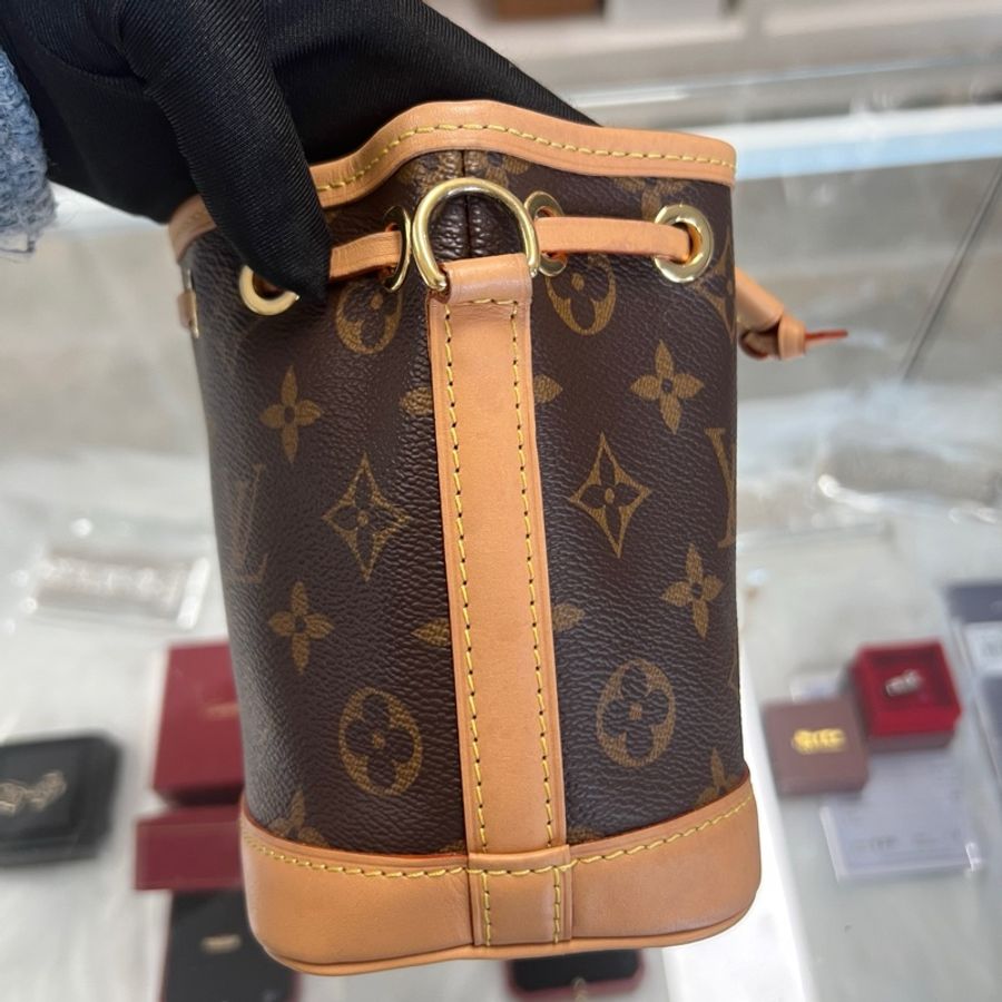98新LV路易威登 Nano Noe經典老花塗層帆布肩背包芯片款小水桶包~尺寸13*10*16cm-8