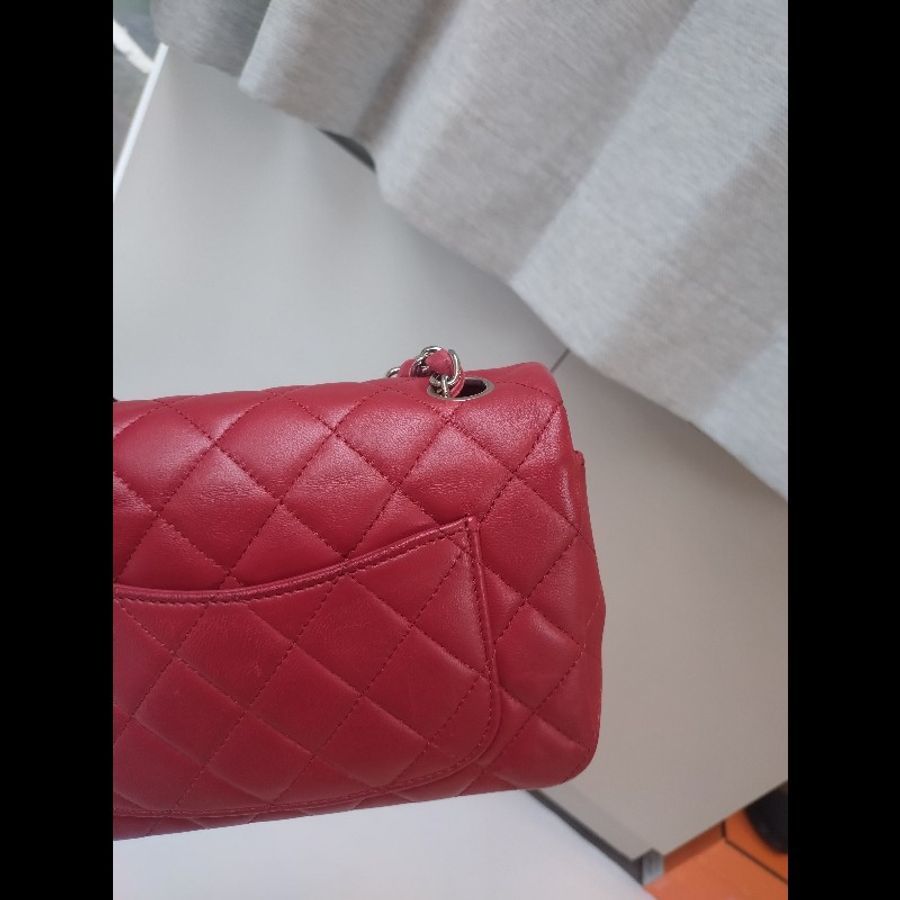 Chanel 銀鍊紅羊皮斜背口蓋包 CF 20-11