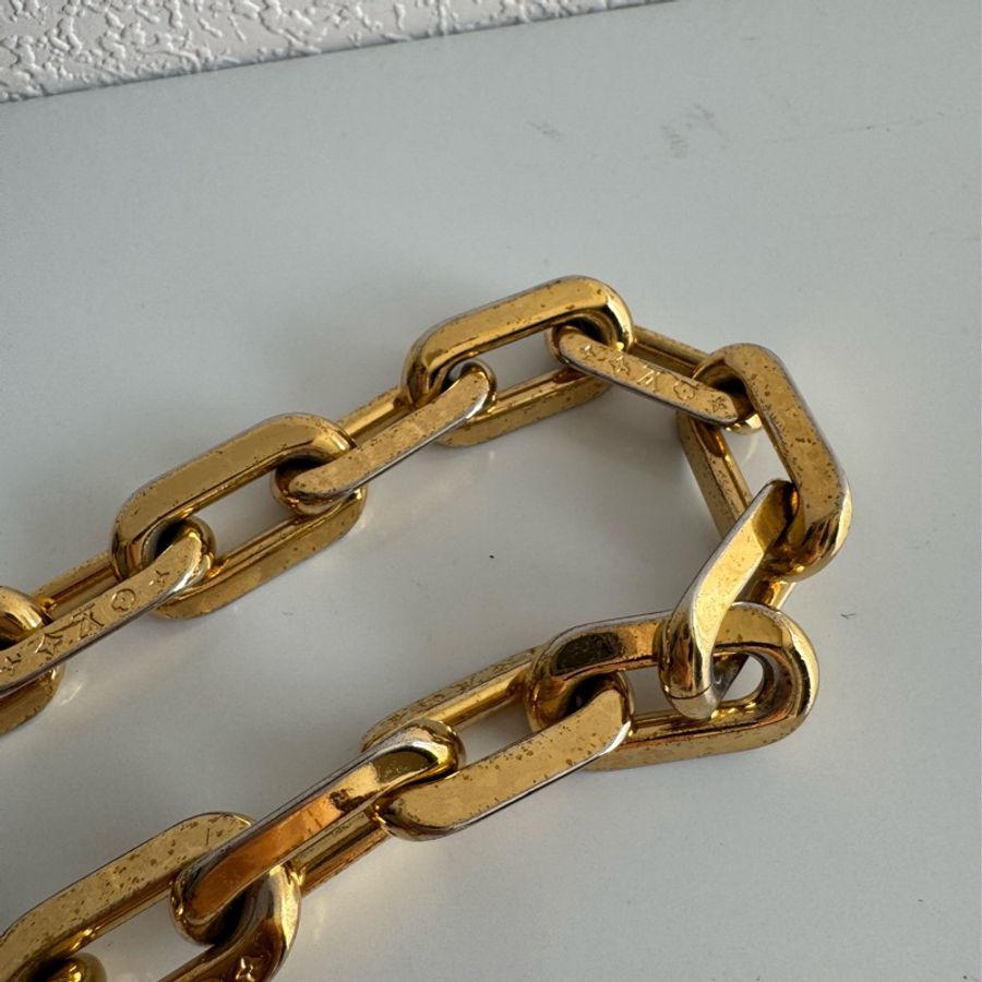 LV M21260黑coussin pm-30