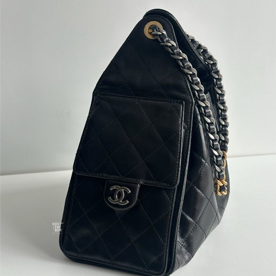 全新有購證🖤 爆款包包❤️🔥 Chanel 香奈兒 25 Hobo Bag 黑金小號-1