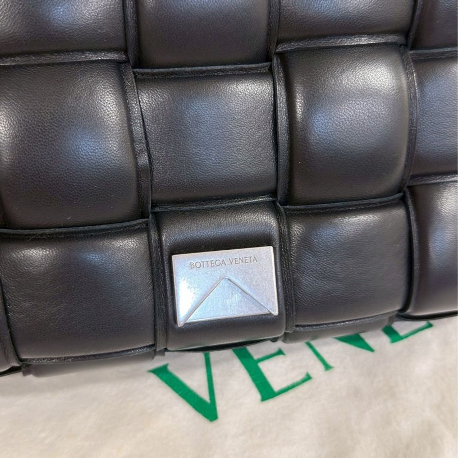百搭通用款😍99新🆕Bv葆蝶家黑色銀扣Cassette編織枕頭包單肩斜挎包-20