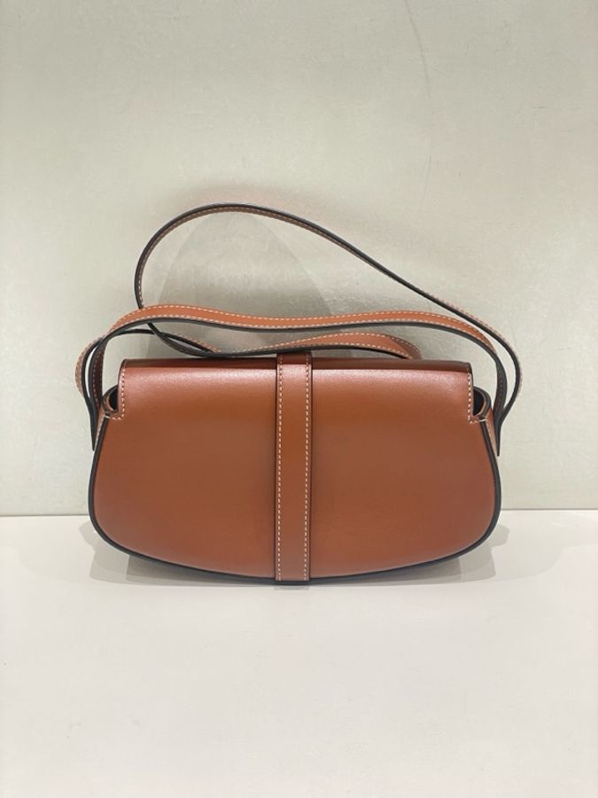 99新 Celine 賽琳 Tabou系列 金鎖包-1