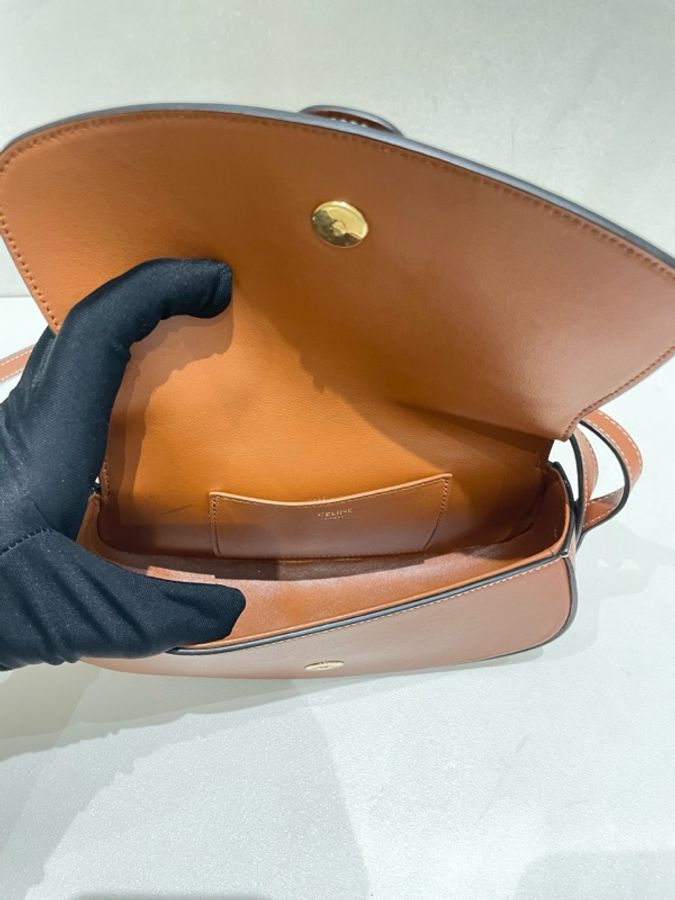 99新 Celine 賽琳 Tabou系列 金鎖包-10