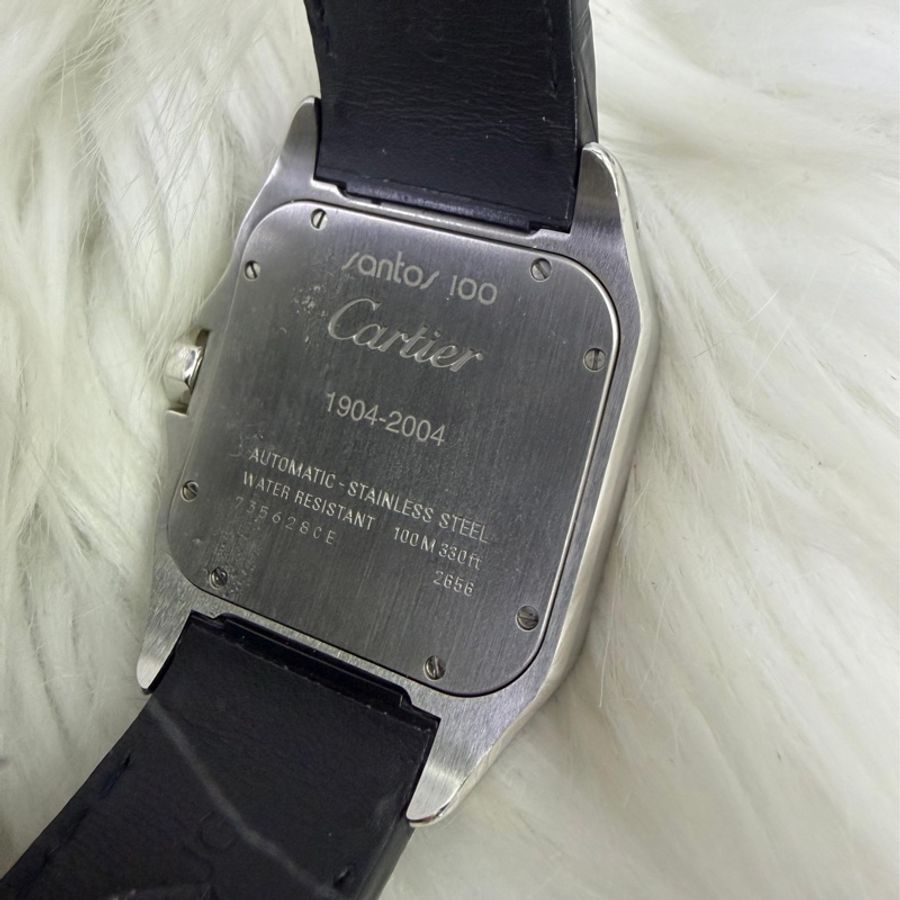 這款手錶是卡地亞(Cartier) 的一款Santos 100 系列自動上鍊腕錶-6