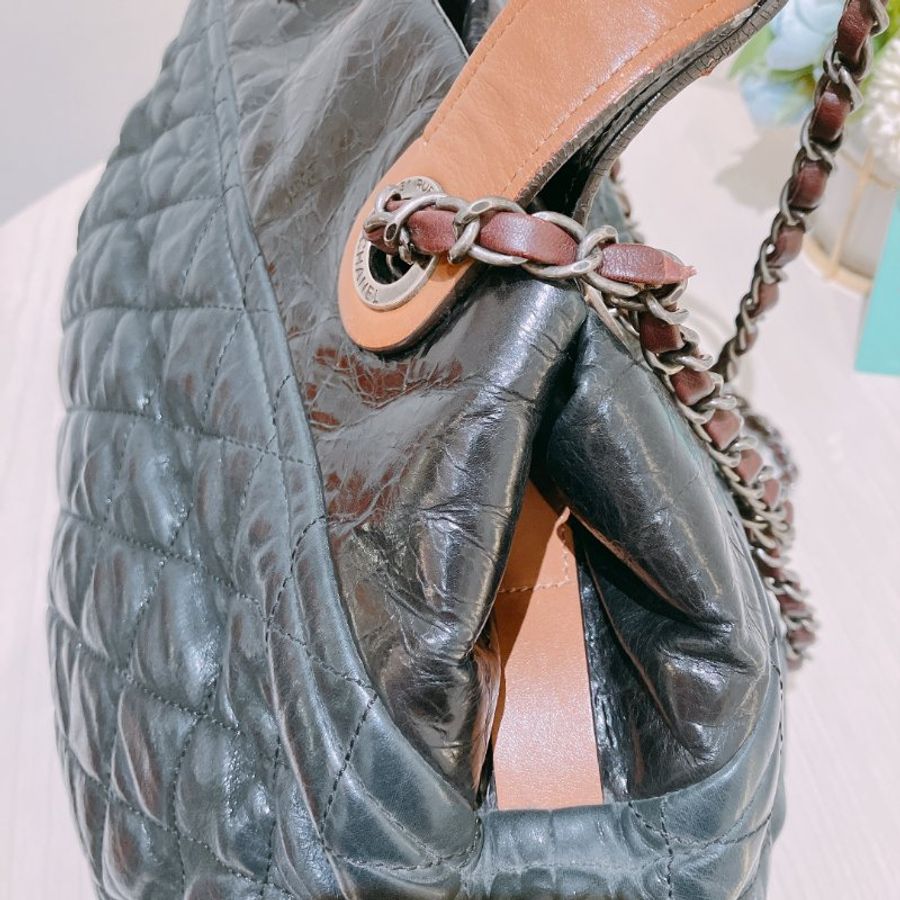TK1955 香奈兒 牛皮皮革 鏈帶手挽肩背 Black Quilted Iridescent Calfskin Leather Small In-The-Mix Tote Bag-24