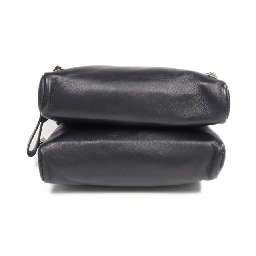 Valentino 羊皮皮革Clutch手拿包-3