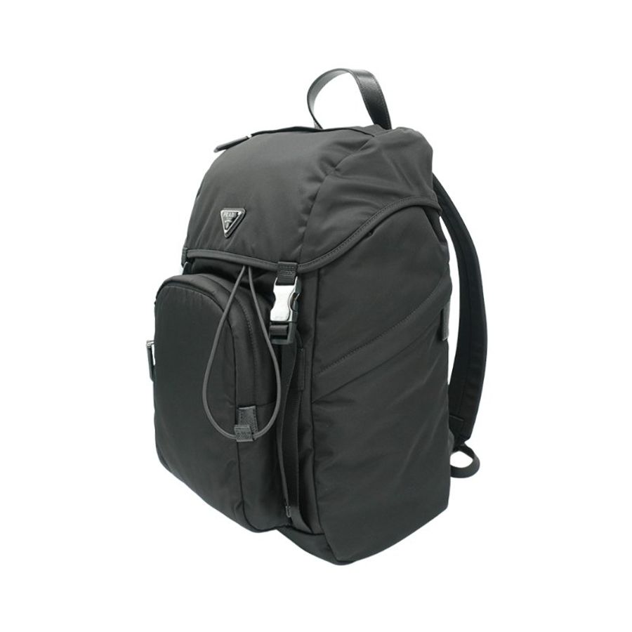 Prada Saffiano 再生尼龍銀三角logo雙扣後背包(2VZ135-黑)-1