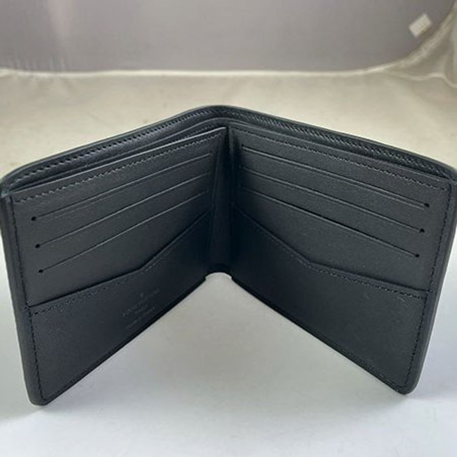 *奢華大道國際精品*【L3320】LV黑色棋盤格牛皮壓紋 SLENDER 對開短夾 N63263-6