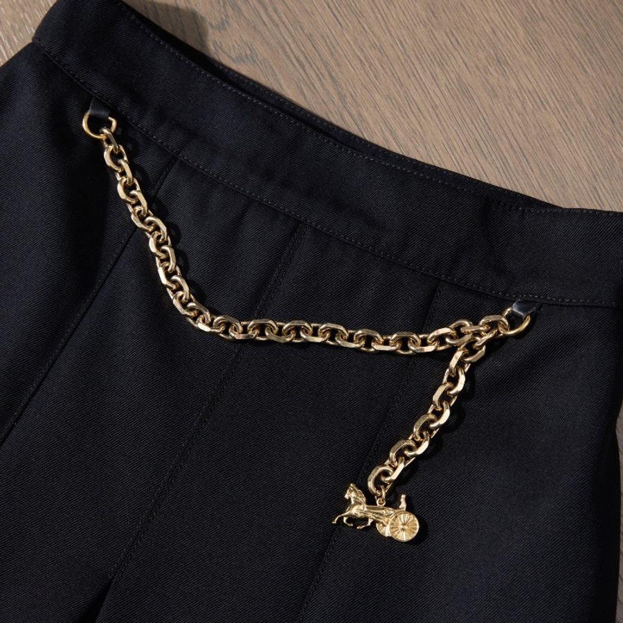 ❤️CELINE 鏈條裝飾 黑色百褶半身裙 必備單品-3