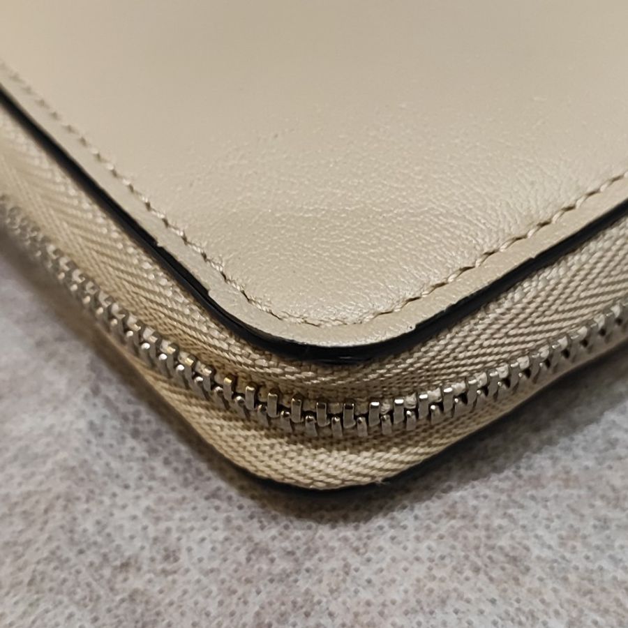 Loewe Anagram Round Zipper Wallet-9