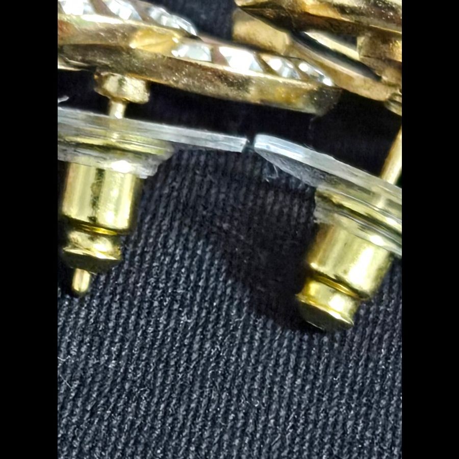 (全新品)Chanel雙色雙C水鑽耳環-6
