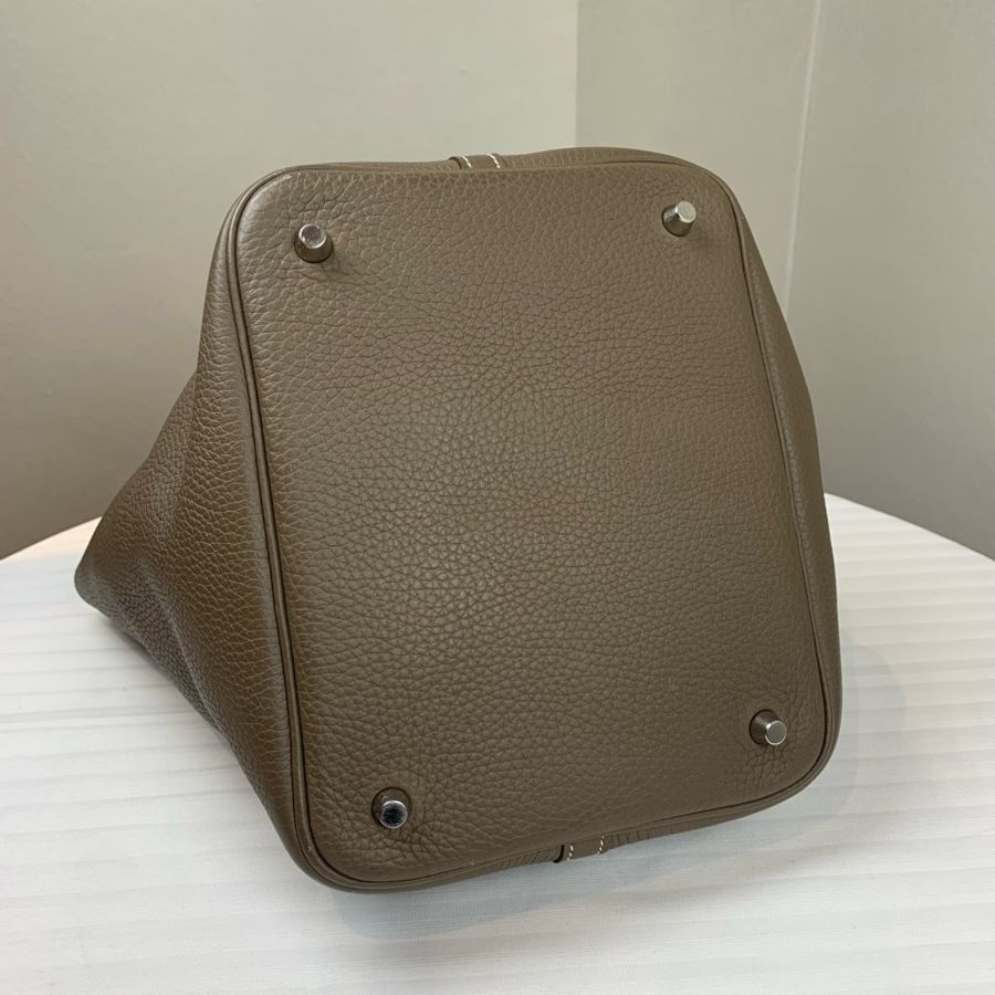 愛馬仕/Hermes Picotin Lock 22 大象灰銀扣菜籃子手提水桶包 配件:鎖頭 塵袋 尺寸:22*17*21-4