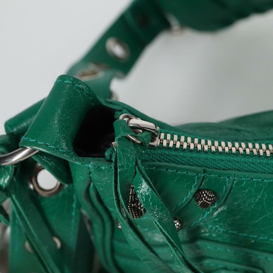 【日本直送】BALENCIAGA Le Cagole XS 單肩包,皮革材質,兩用,綠色,貨號 671309,正品編號 134862SAM-24