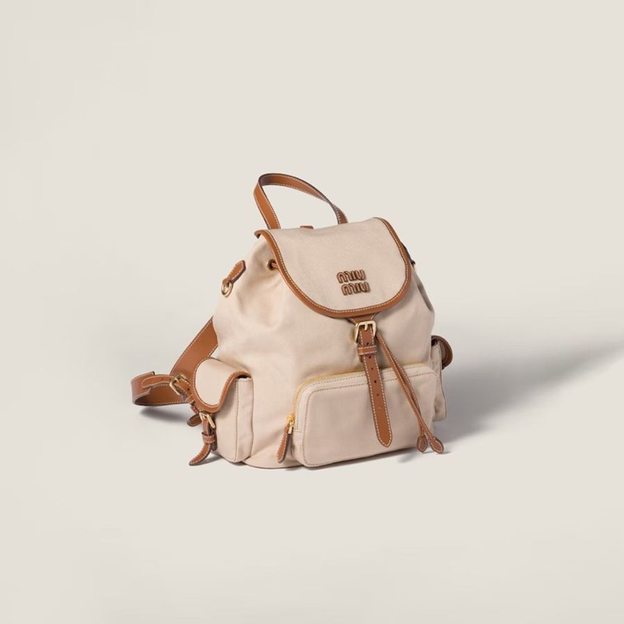 Miu Miu 女士 徽標雙肩包均碼碼25cm*12.5cm*29.5cm-1