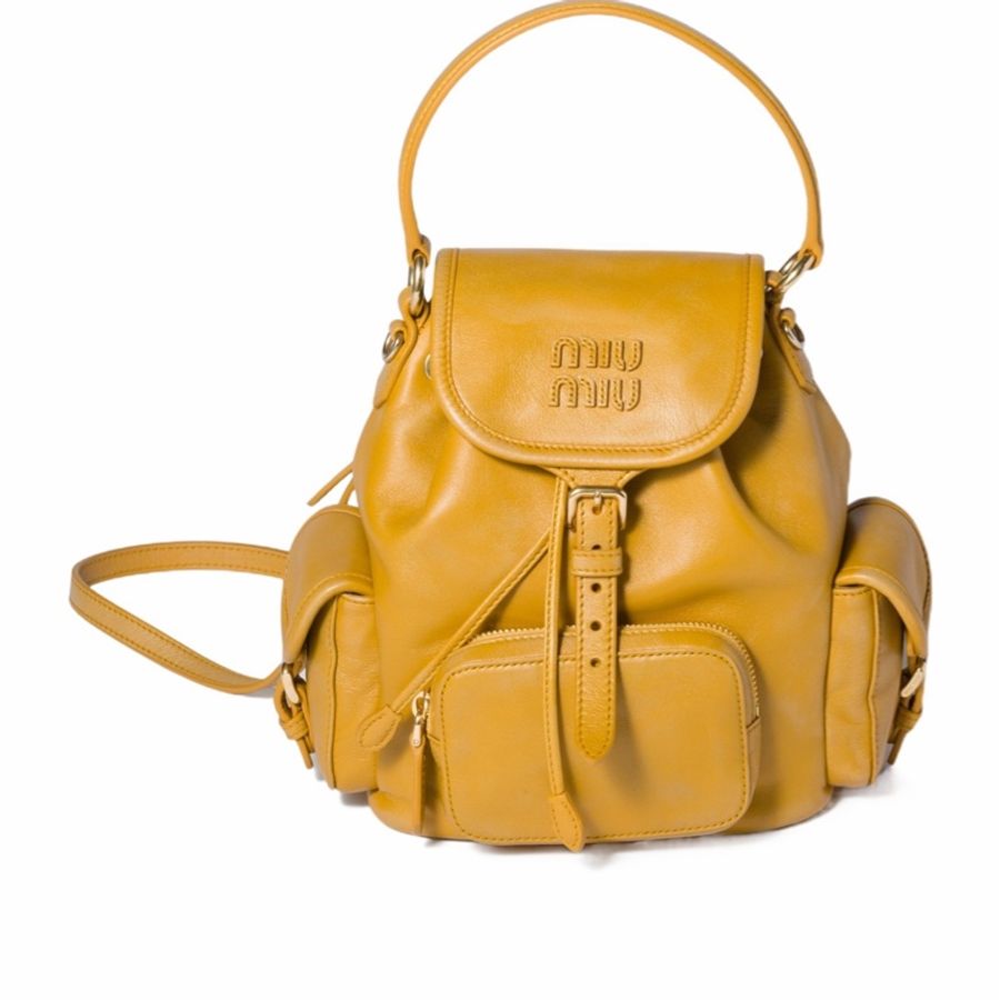 Miu Miu 女士 徽標皮革背包均碼碼18cm*11.5cm*22cm-0