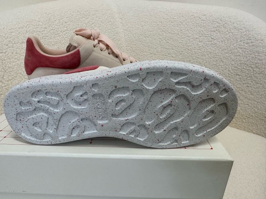 Alexander McQueen 麥昆女款運動鞋，37碼，全新正品。-4