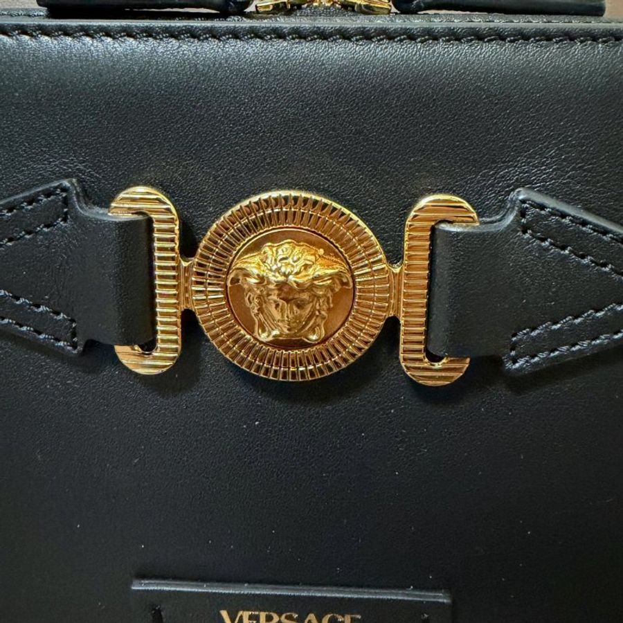 VERSACE La Medusa Camera Bag 凡賽斯 黑金相機包 小牛皮 近全新 完整配件-13
